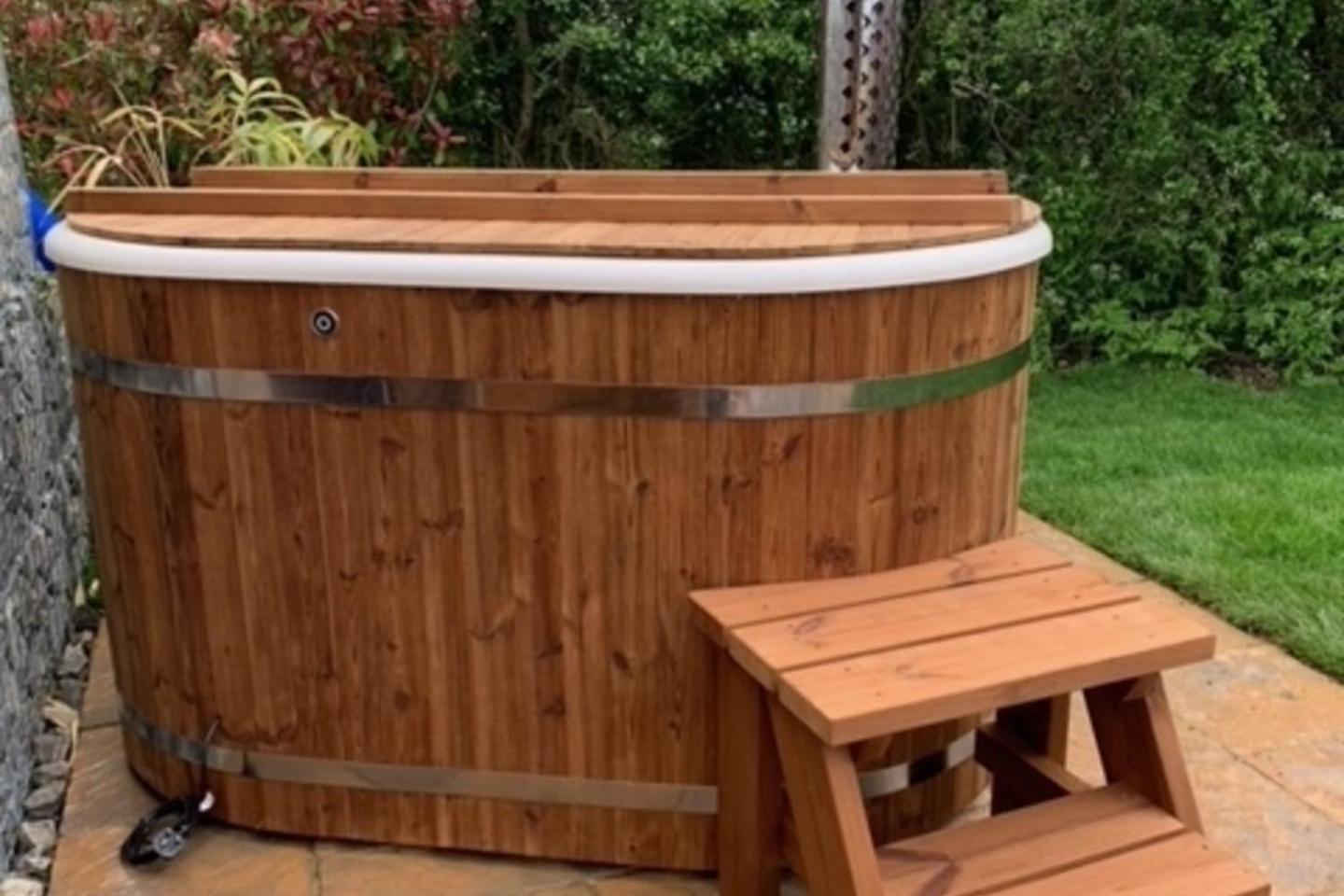 Romantic Escape Luxury Hobbit House With Hot Tub! Sheerness Luaran gambar